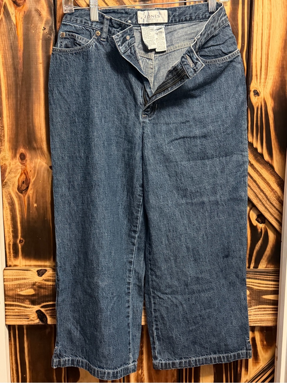 Jones New York Cropped Straight-Leg Jeans in Denim Blue